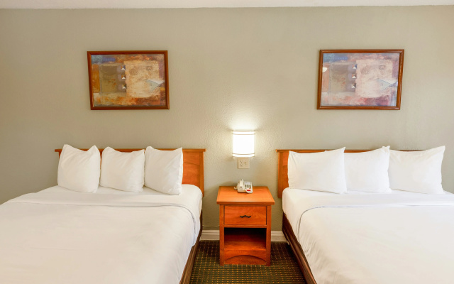 Hotel Avenida, San Clemente Beach