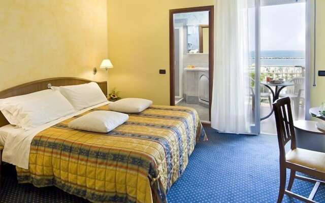 Club Hotel Gallia