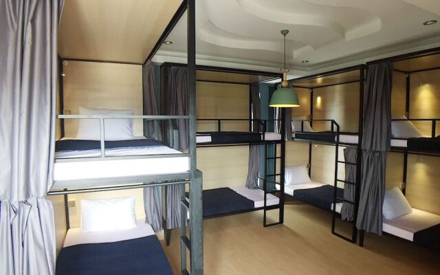 Cozycloud Backpackers Hostel