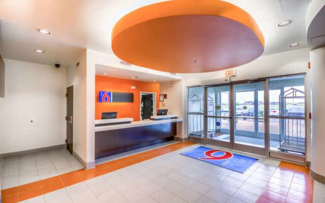 Motel 6 Headingley, MB - Winnipeg West