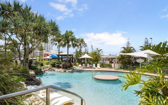 Alex Beach Resort 412