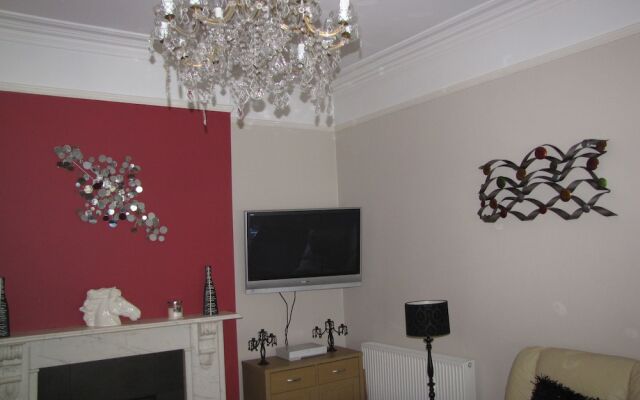 Ashmira Guest House