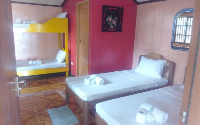 Talindak Beach Cottages
