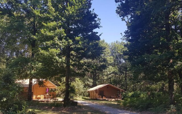 Camping Bois de St Hilaire