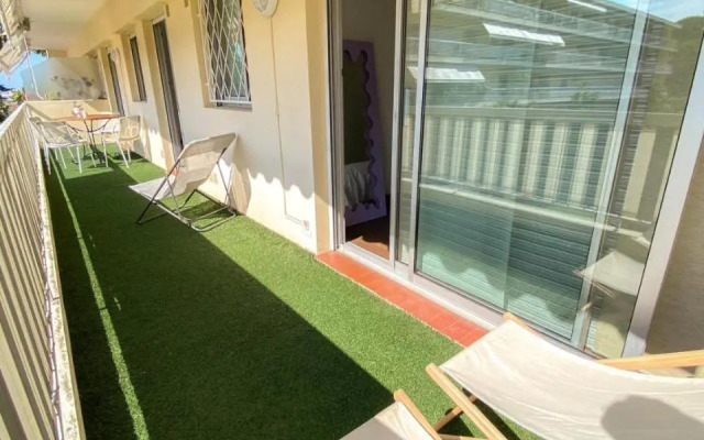 Superb Apartment In Cannes With Magnificent View !