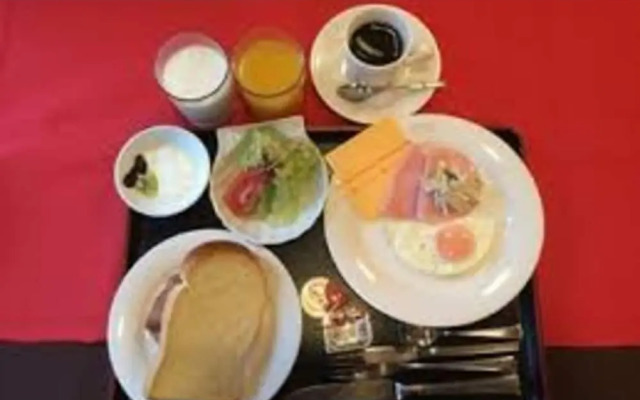 Hiroshima Ekimae Green Hotel