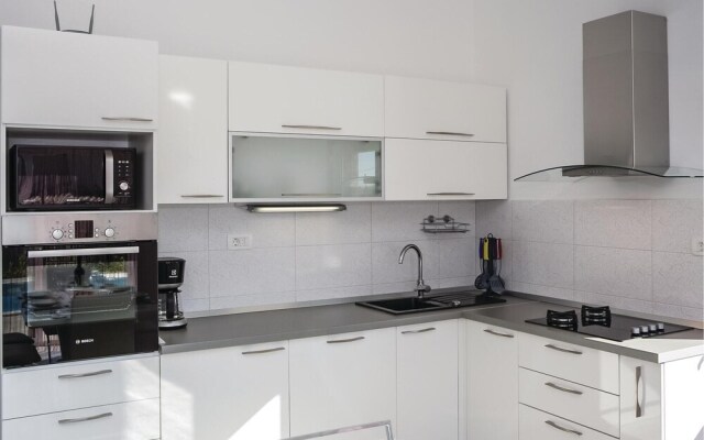 Nice Home in Kastel Sucurac With Wifi and 3 Bedrooms