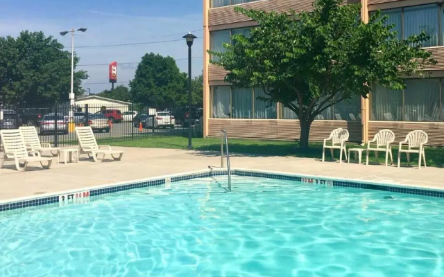 Holiday Inn Philadelphia Airport