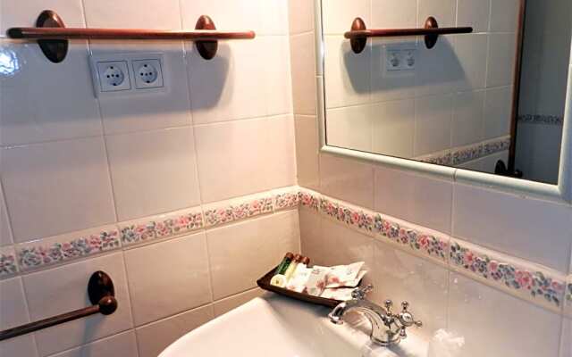 La Vereda ONLY ADULTS