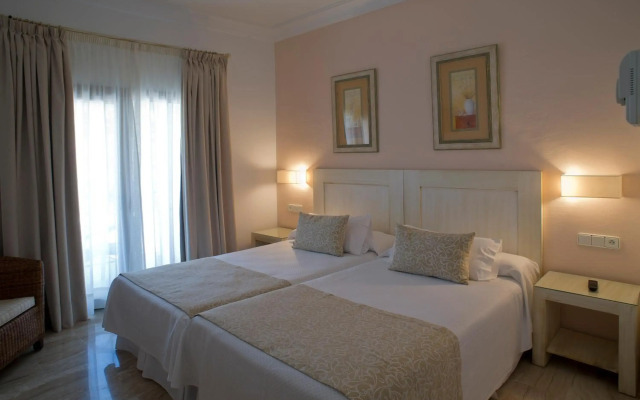 Hotel Doña Lola Zahara