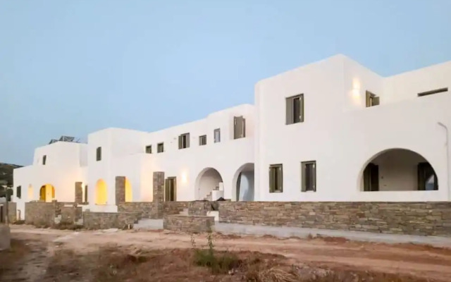 Ampelas Nostalgia Gem - Seaview Getaway in Paros