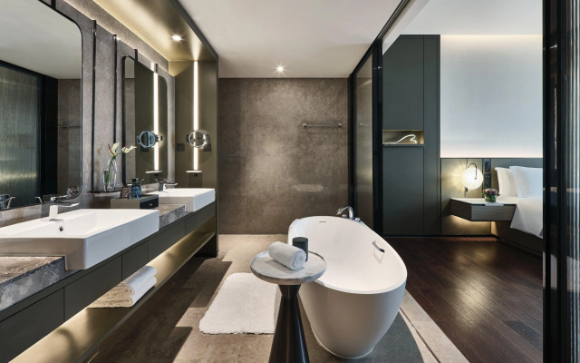 Crowne Plaza Wuhan Development Zone by IHG