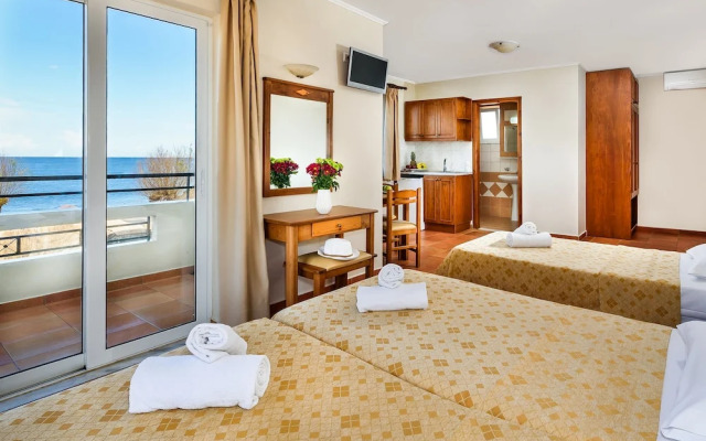 Panos Beach Hotel