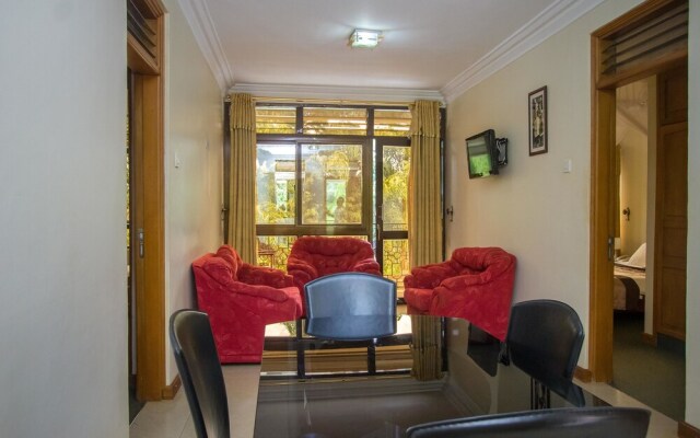 Crown Suites Hotel
