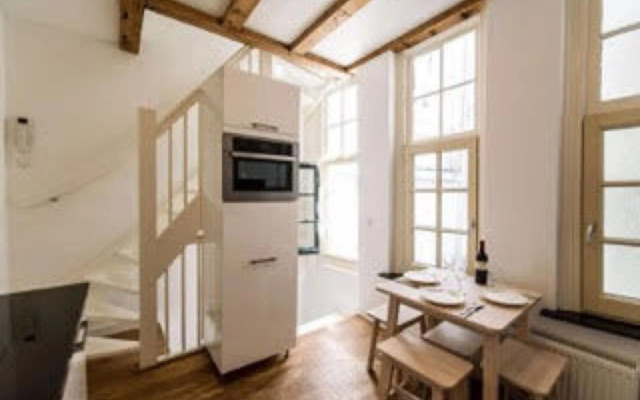 Spui B and B 1 studio