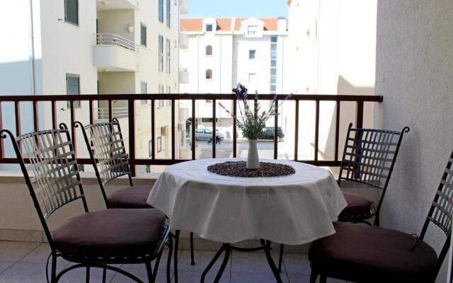 Apartment Beachfront