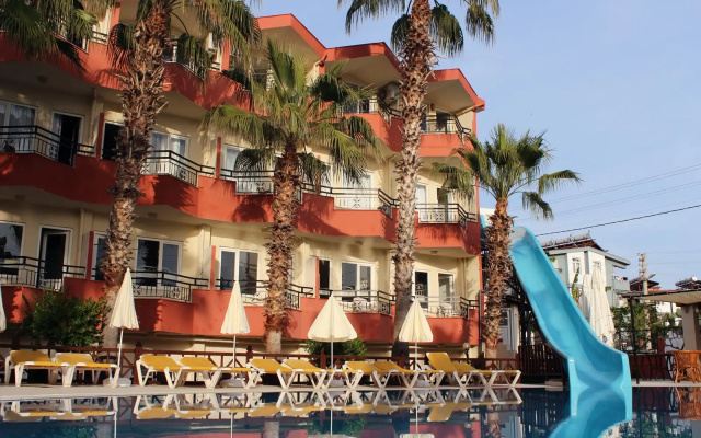Semoris Hotel