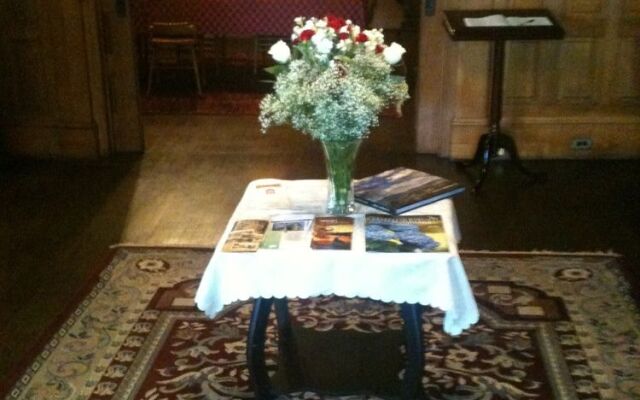The Simmons-Bond Inn