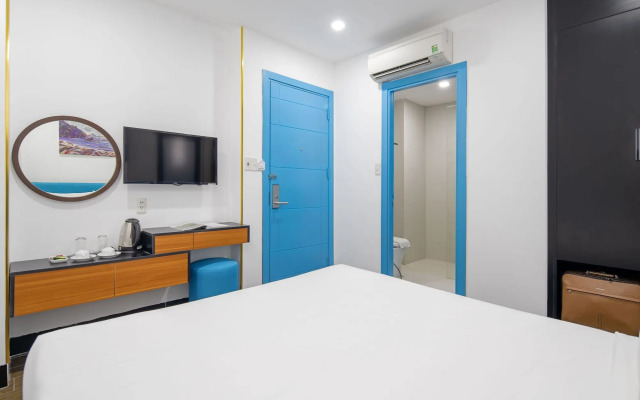 Platinum Danang Hotel