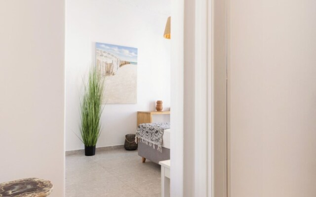 Parosquare Central Suites