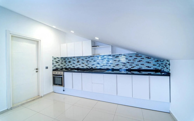 Pleasant House With Private Pool in Fethiye