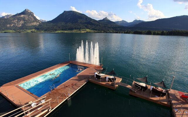 Romantik Residenz Ferienwohnungen Hotel Im Weissen Rössl