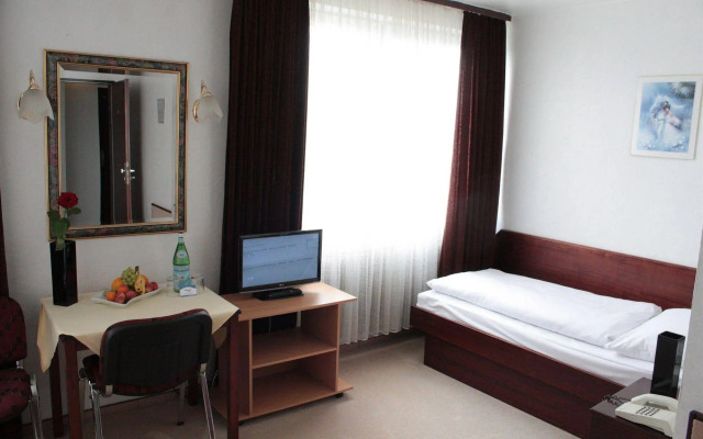 Mainbogen Hotel