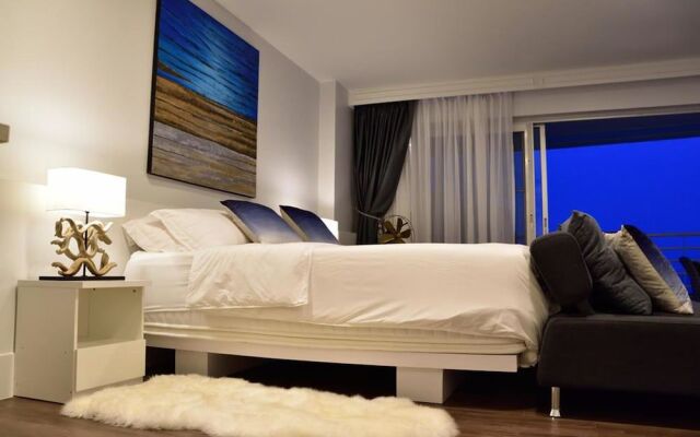 Sandy Beach Condo 15E