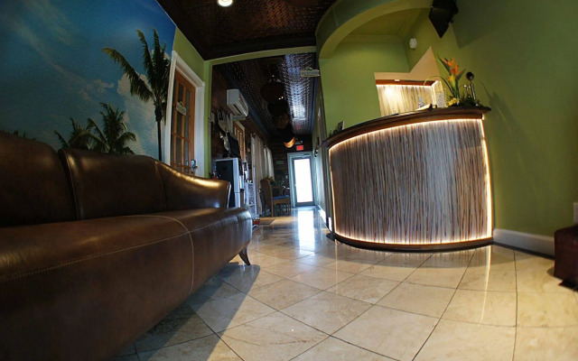 Seascape Tropical Inn - Adult Exclusive