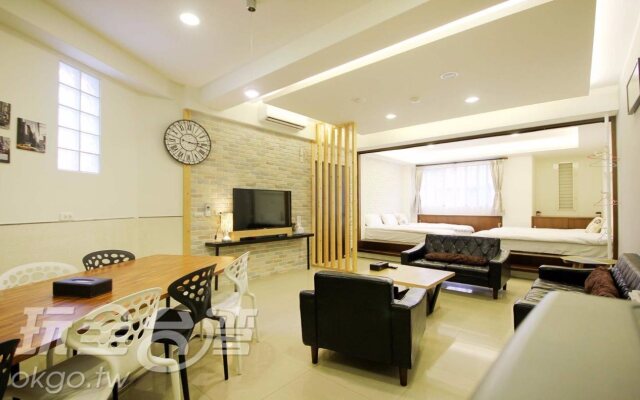 Q House