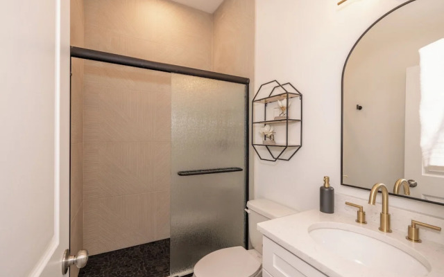 Covington Charm Suites