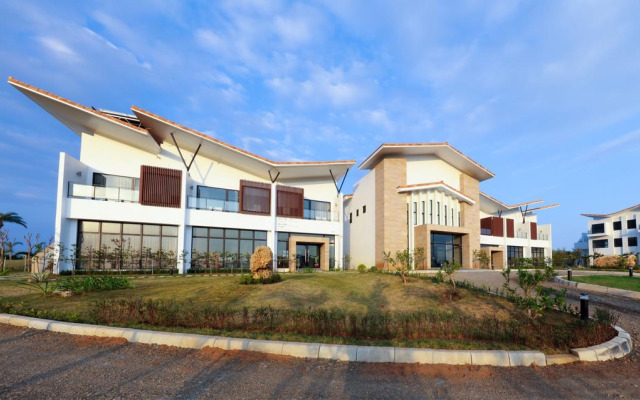 SkyeBay Club