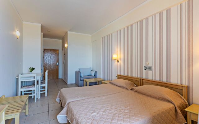 Pearl Seabreeze Suites
