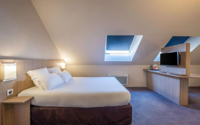 Отель Comfort Linas - Montlhery