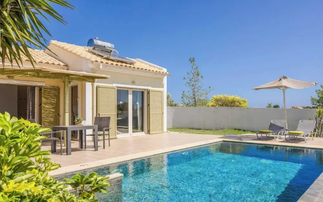 Caretta Beach Villa