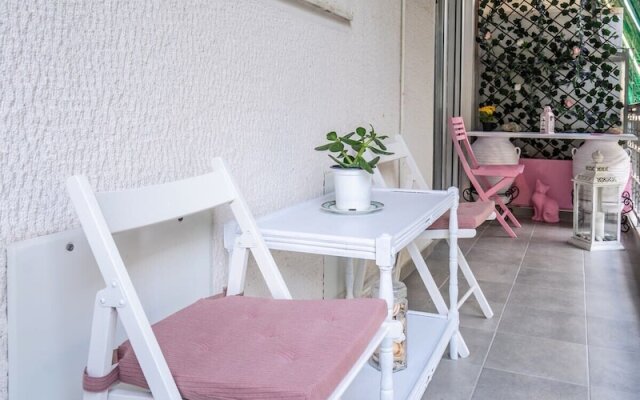 Lovely 1 Bd apt in Kalithea with Balcony