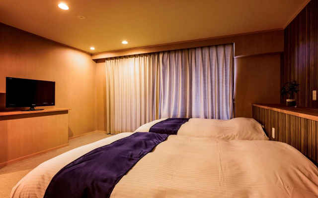 Ooedo Onsen Monogatari Premium Shirahama Gyoen