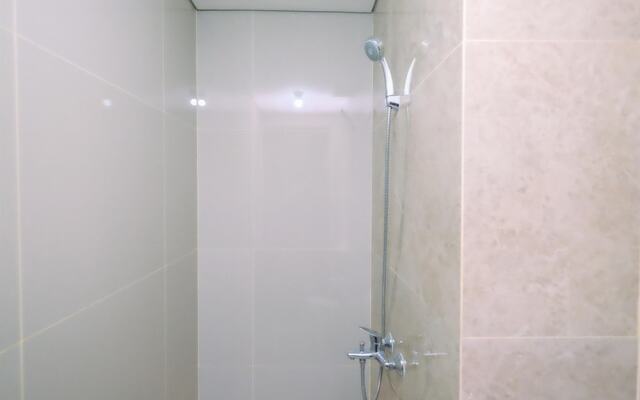 Fully Furnished And Cozy 2Br At Transpark Cibubur Apartment