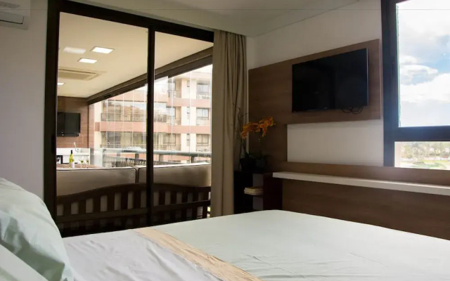 ML103 Luxuoso apartamento de 3 suítes no Mandara Lanai