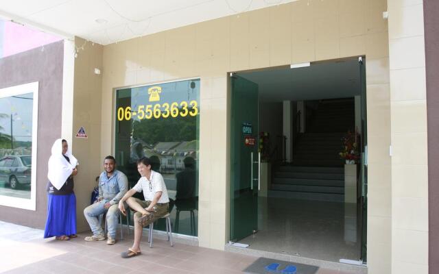 Hotel Alor Villa