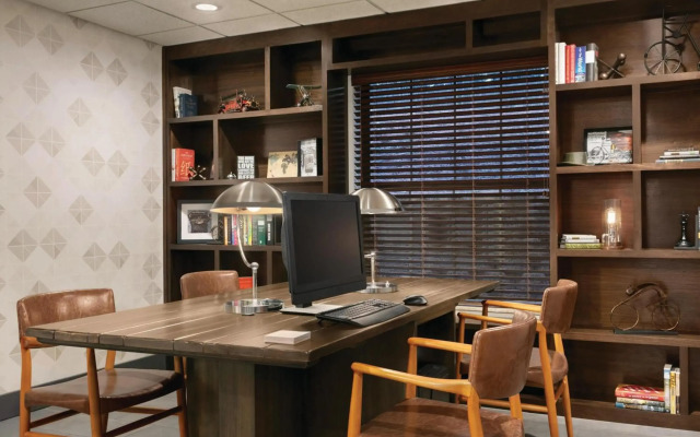 Four Points by Sheraton Raleigh Arena