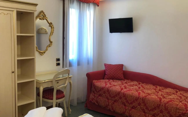 Hotel Leonardo