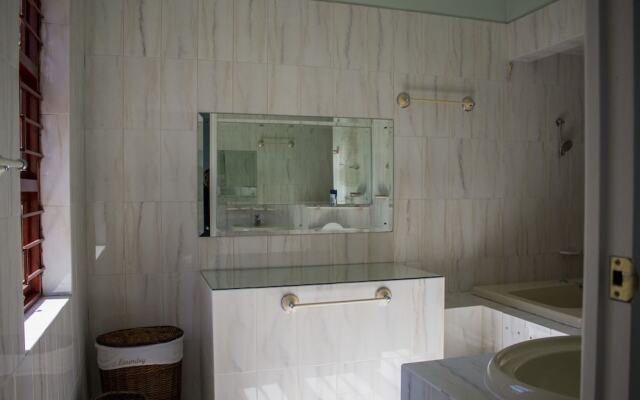 Ravinala Guest House