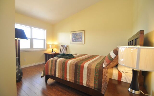 Waterview On The Bay