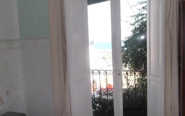 Pension El Torreon B&B