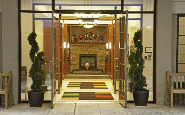 Staybridge Suites Chantilly - Dulles Airport by IHG