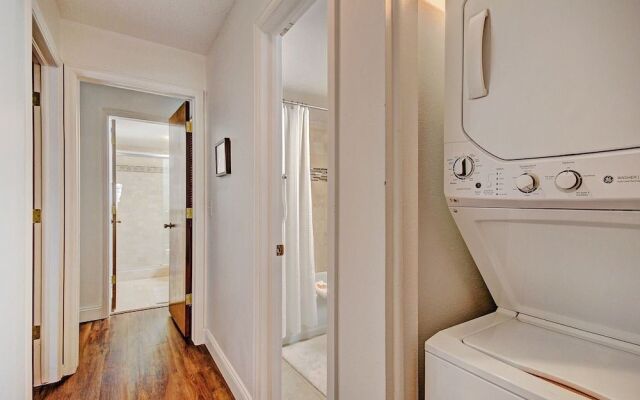 Tyra Summit A2E - 2 Br Condo