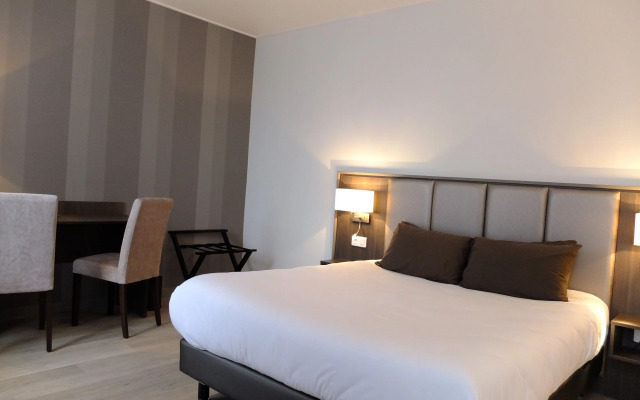 Hôtel de Flore - Montmartre