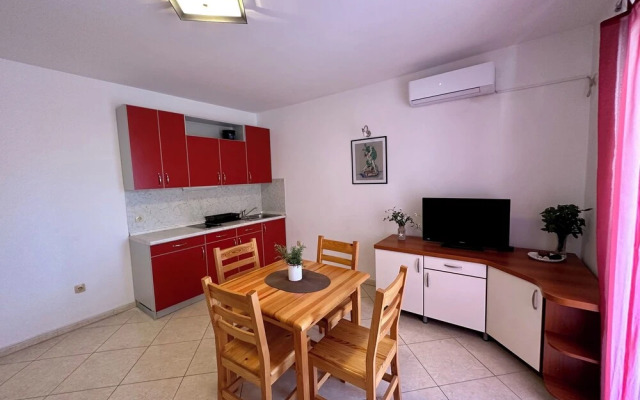 Apartment Velvet Vista 2