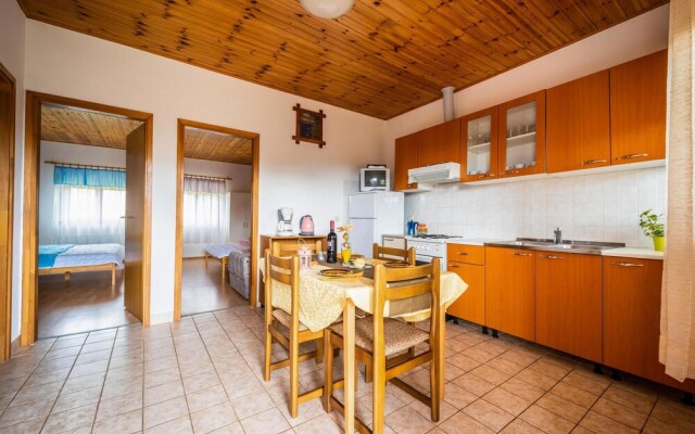 Beautiful Home in Krnica With Wifi and 2 Bedrooms